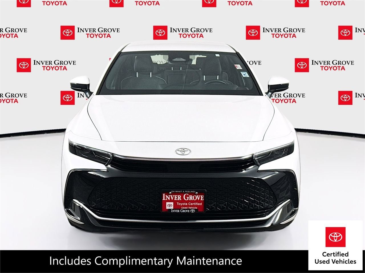 Certified 2023 Toyota Crown XLE image 2