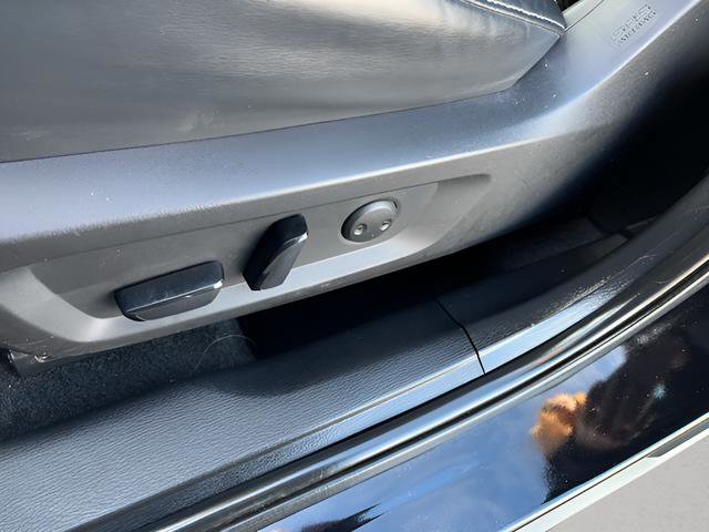 Used 2023 Mitsubishi Outlander SE image 11