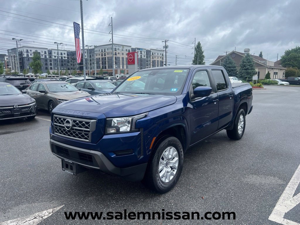 Used 2022 Nissan Frontier SV AWD/4WD image 3