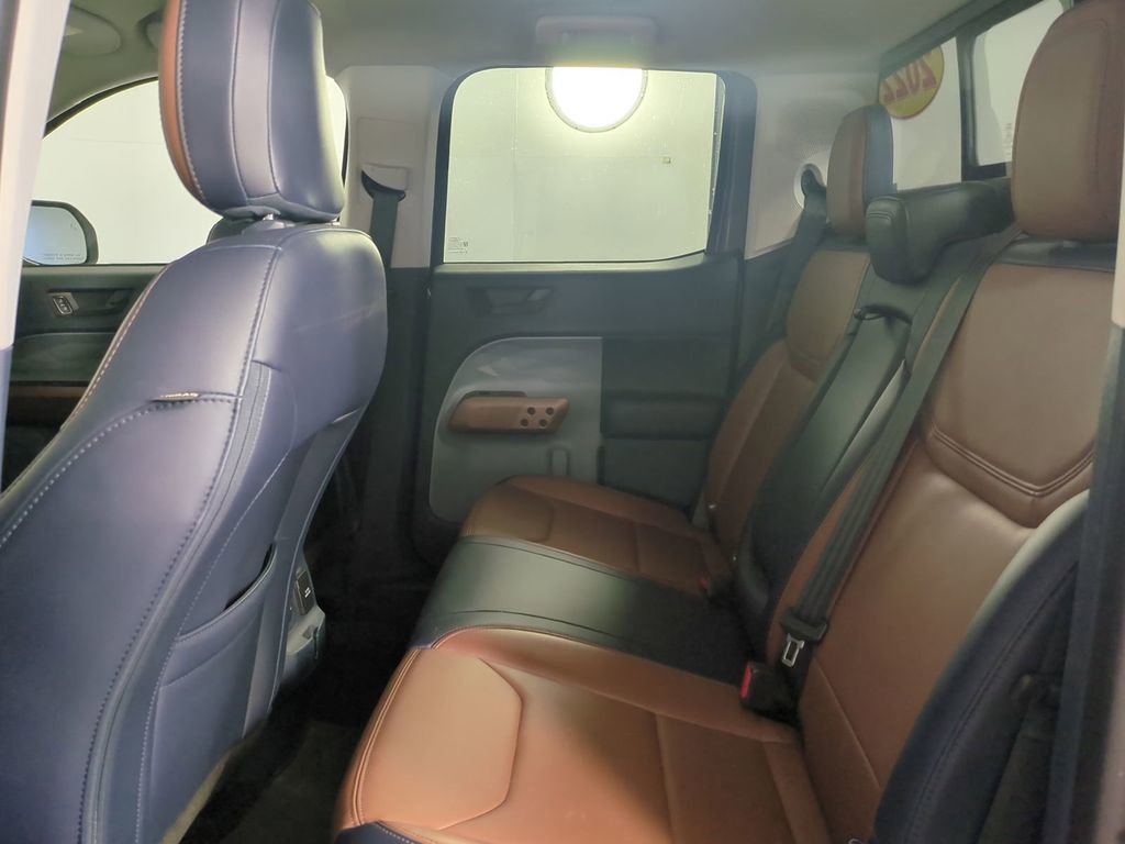 Used 2022 Ford Maverick Lariat w/ Lariat Luxury Package image 15