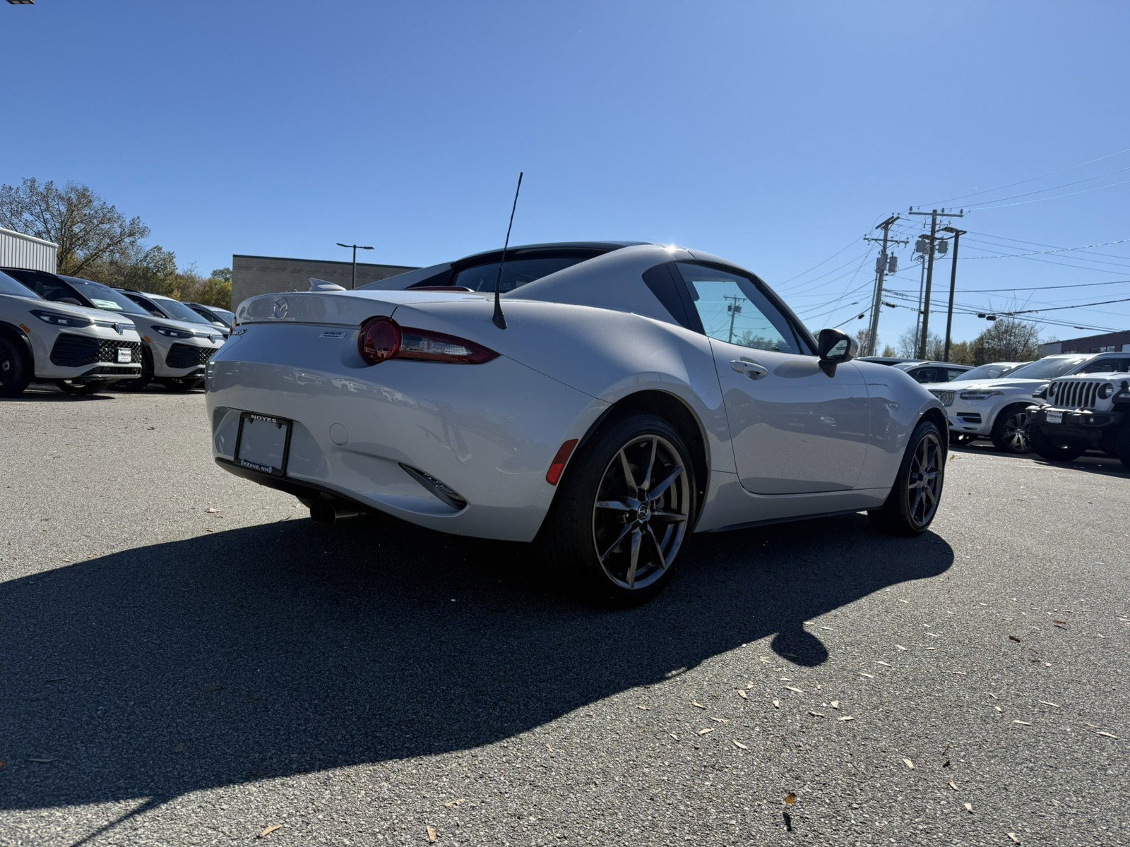 Used 2017 MAZDA MX-5 Miata RF Grand Touring RWD image 5