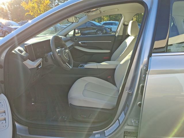 Used 2024 Hyundai Sonata SEL image 16