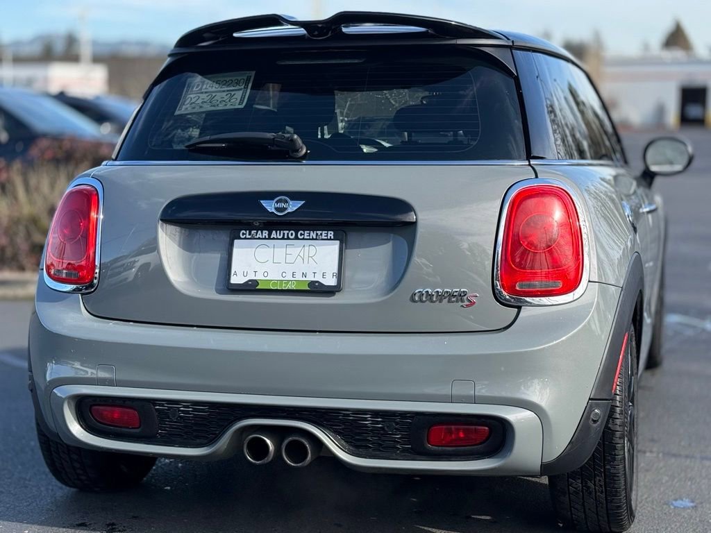 Used 2015 MINI Cooper S image 5