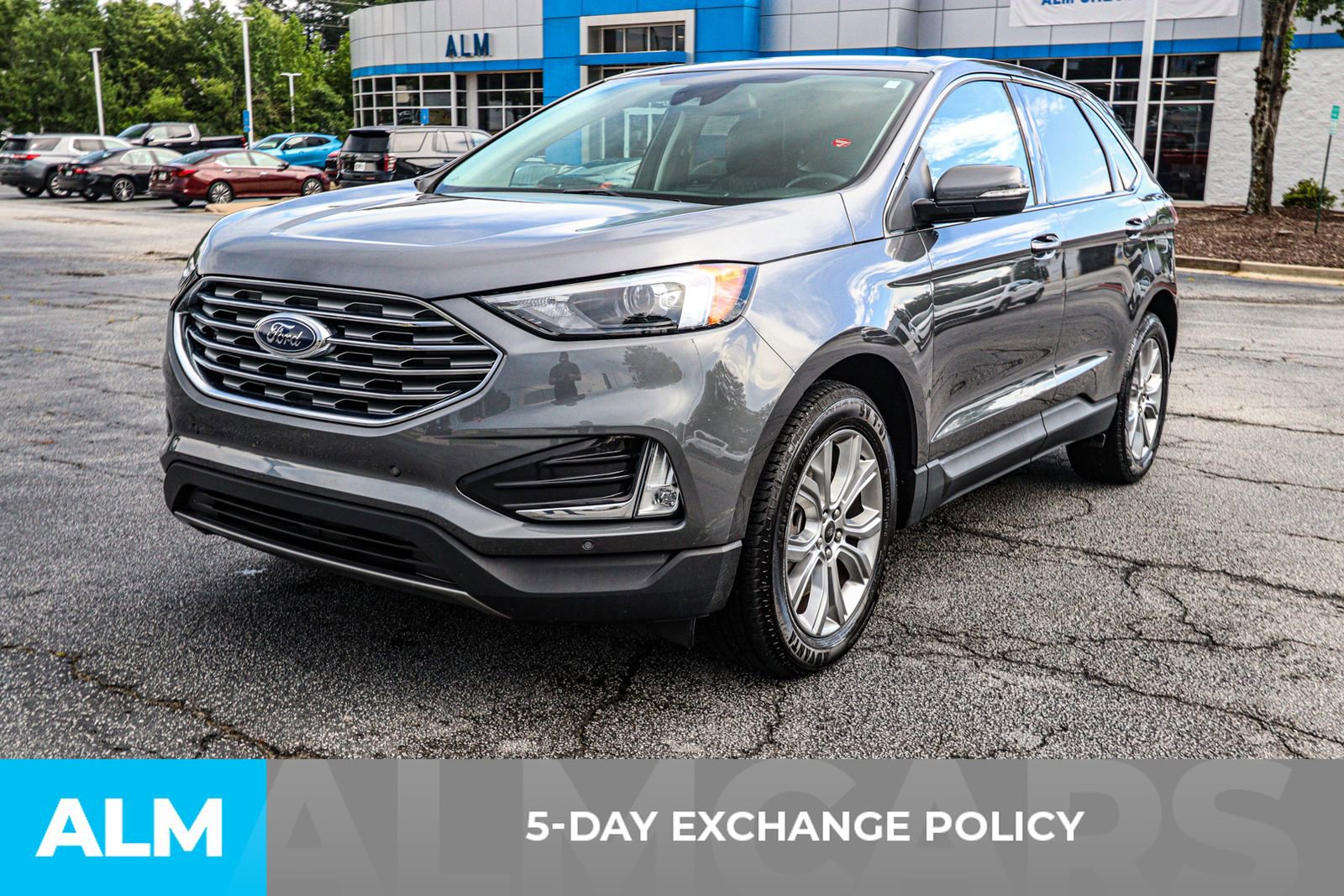 Used 2024 Ford Edge Titanium image 5
