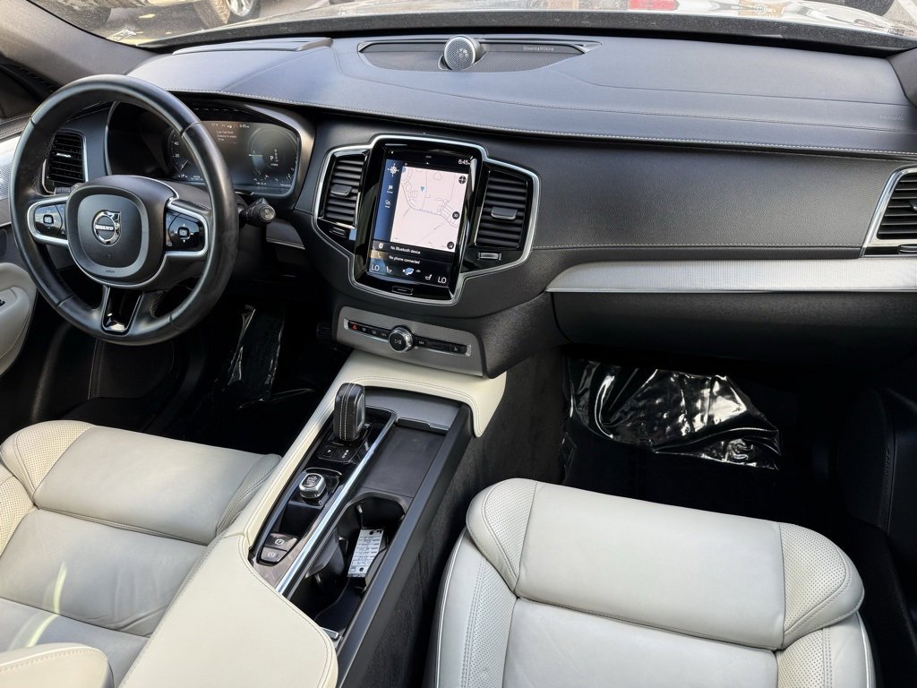 Used 2022 Volvo XC90 T8 R-Design w/ Advanced Package image 23