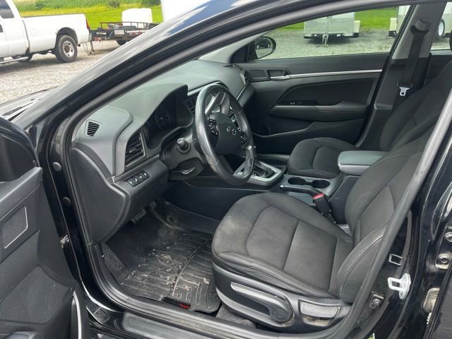 Used 2019 Hyundai Elantra Value Edition w/ Cargo Package FWD image 6