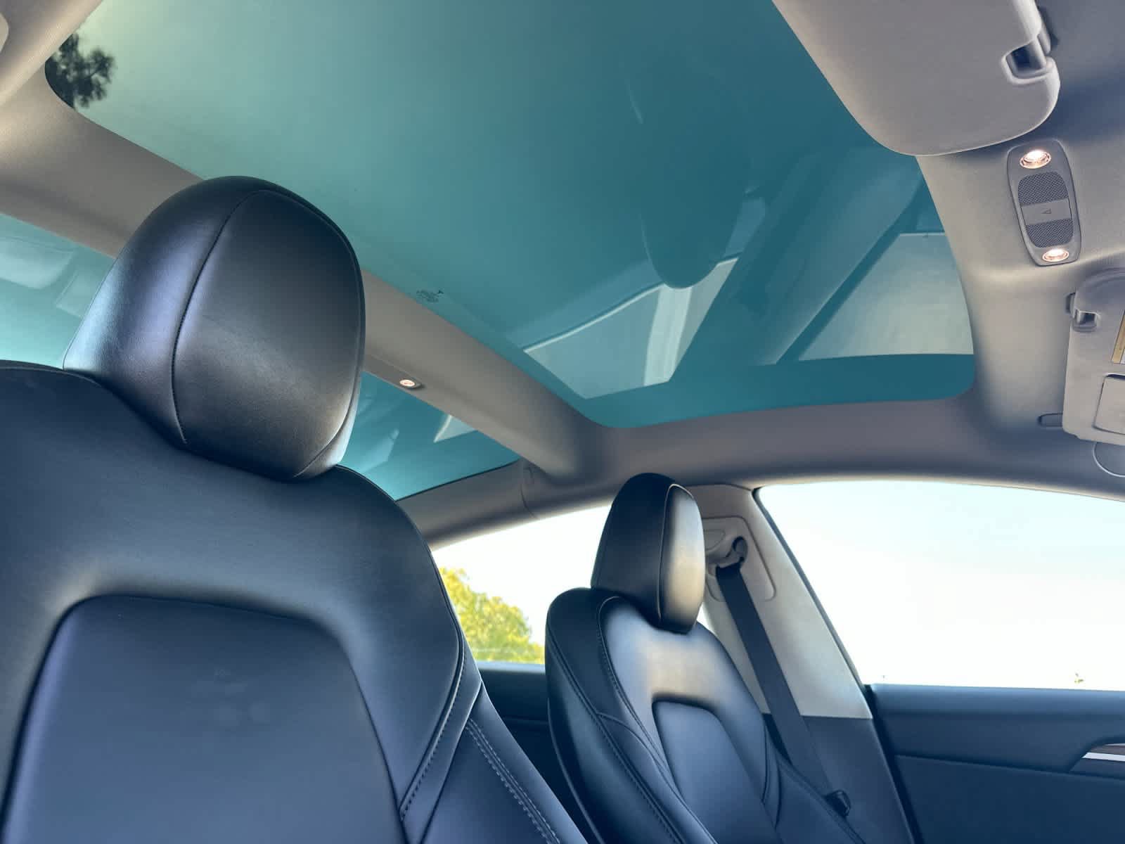 Used 2023 Tesla Model 3 Standard Range RWD image 17