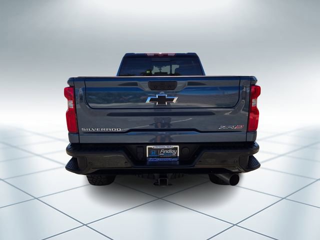 Used 2024 Chevrolet Silverado 2500 ZR2 w/ Technology Package AWD/4WD image 5