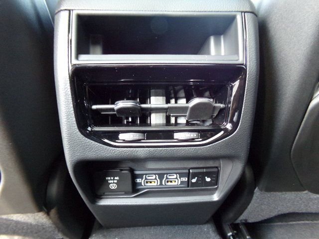 Used 2024 Jeep Grand Cherokee Limited 4xe image 26