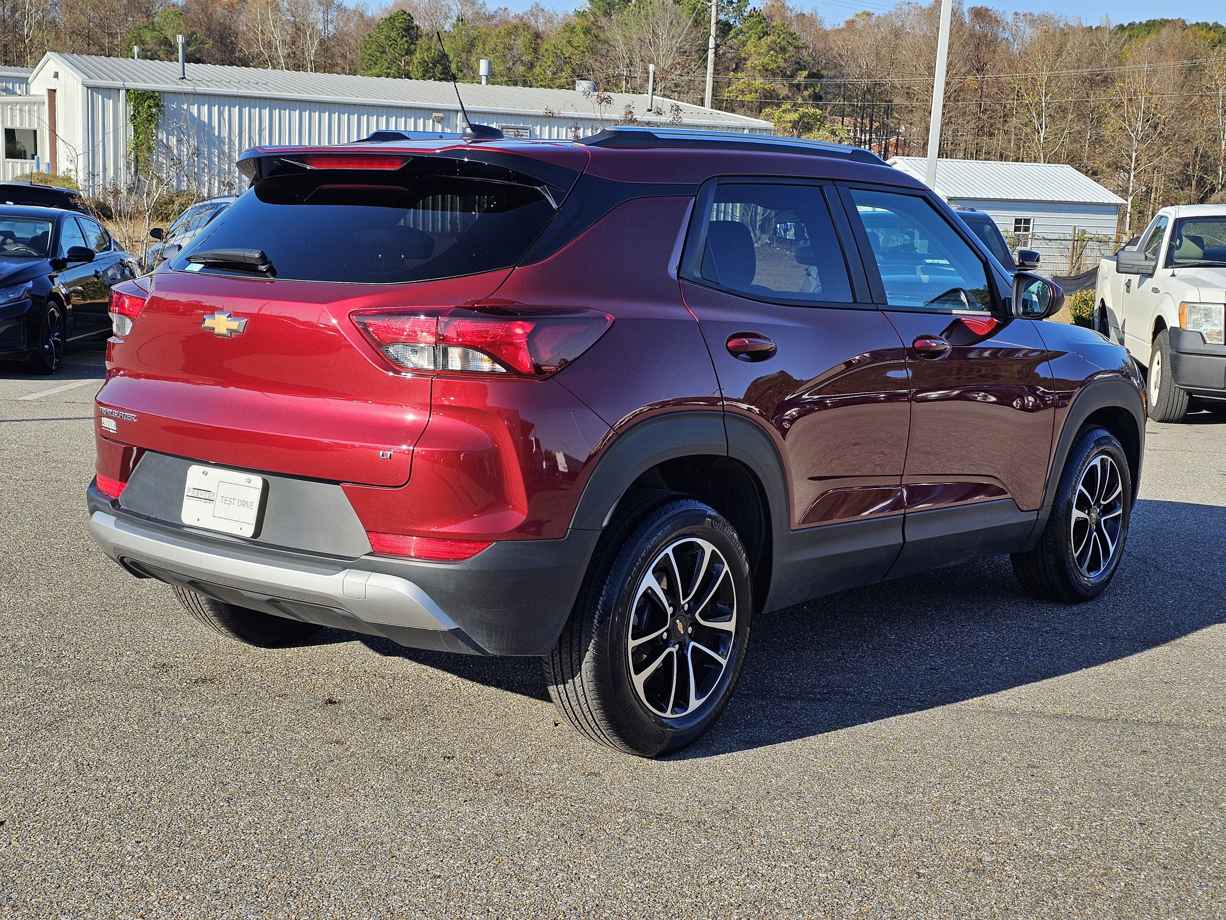 Used 2025 Chevrolet TrailBlazer LT image 8
