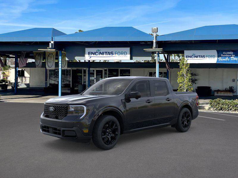 New 2025 Ford Maverick Lariat w/ Black Appearance Package