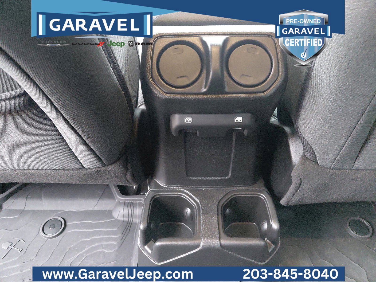Used 2025 Jeep Wrangler Sport S image 18