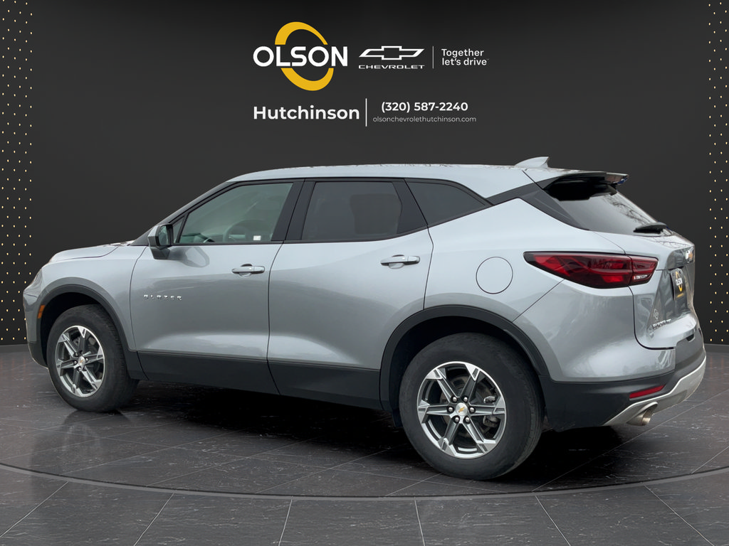 Certified 2025 Chevrolet Blazer LT AWD/4WD image 10