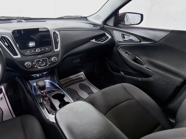 Used 2022 Chevrolet Malibu RS FWD image 22
