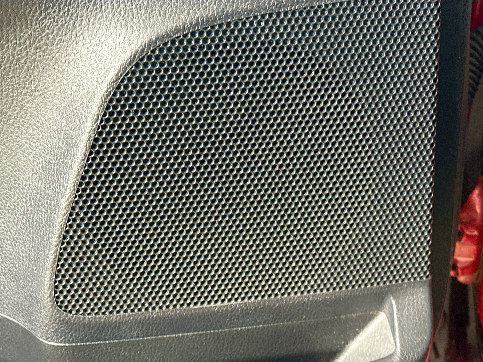 Used 2013 Toyota RAV4 XLE image 23