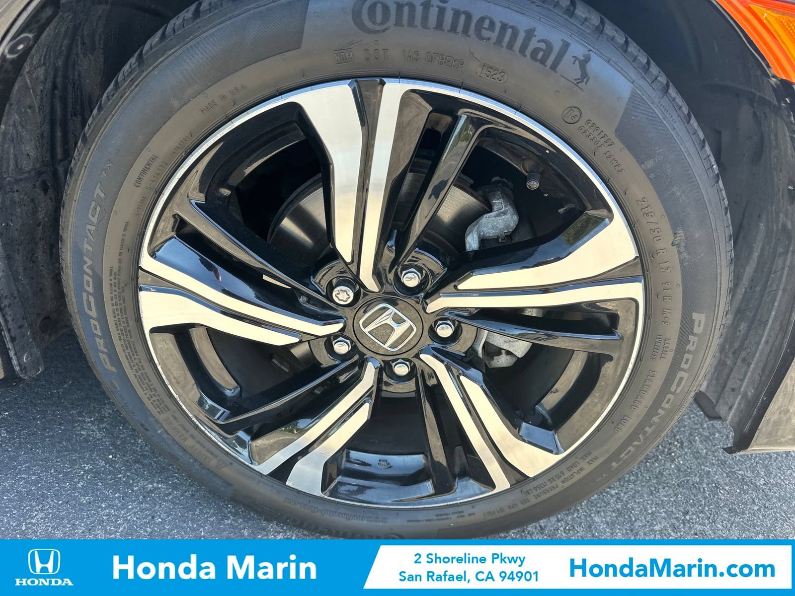 Used 2017 Honda Civic Touring image 11