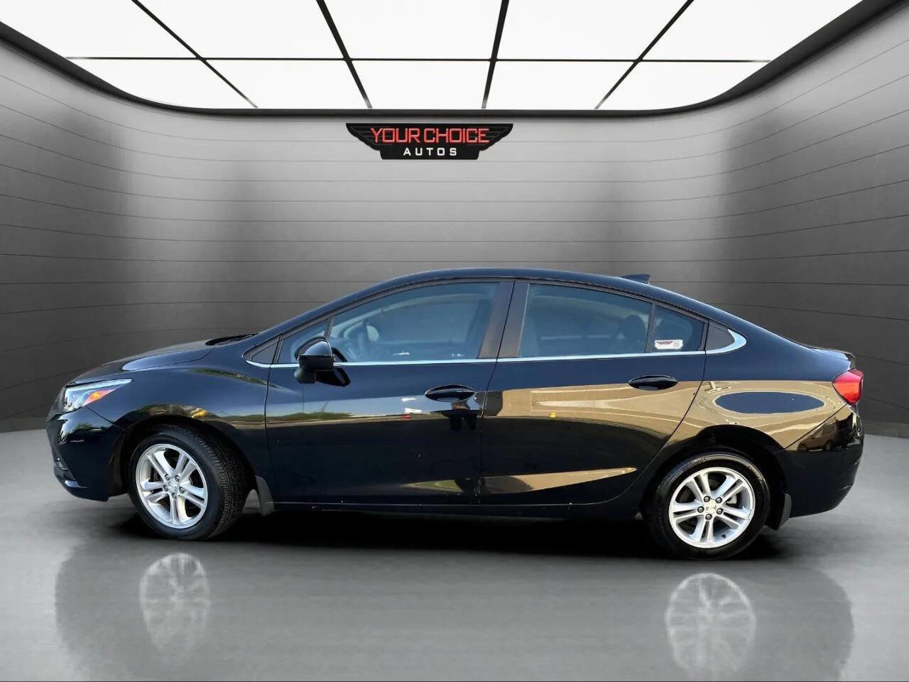 Used 2018 Chevrolet Cruze LT image 7