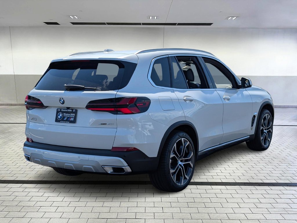 Used 2026 BMW X5 xDrive40i AWD/4WD image 6