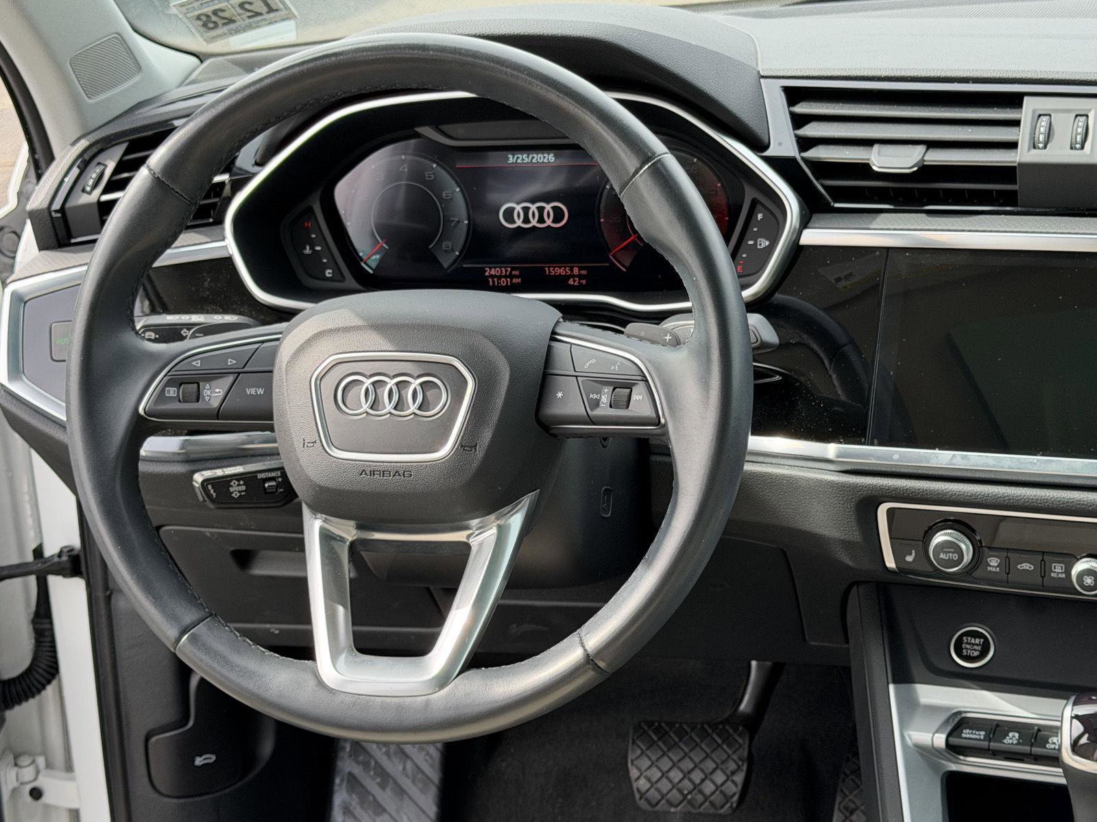 Used 2024 Audi Q3 2.0T Premium Plus image 19