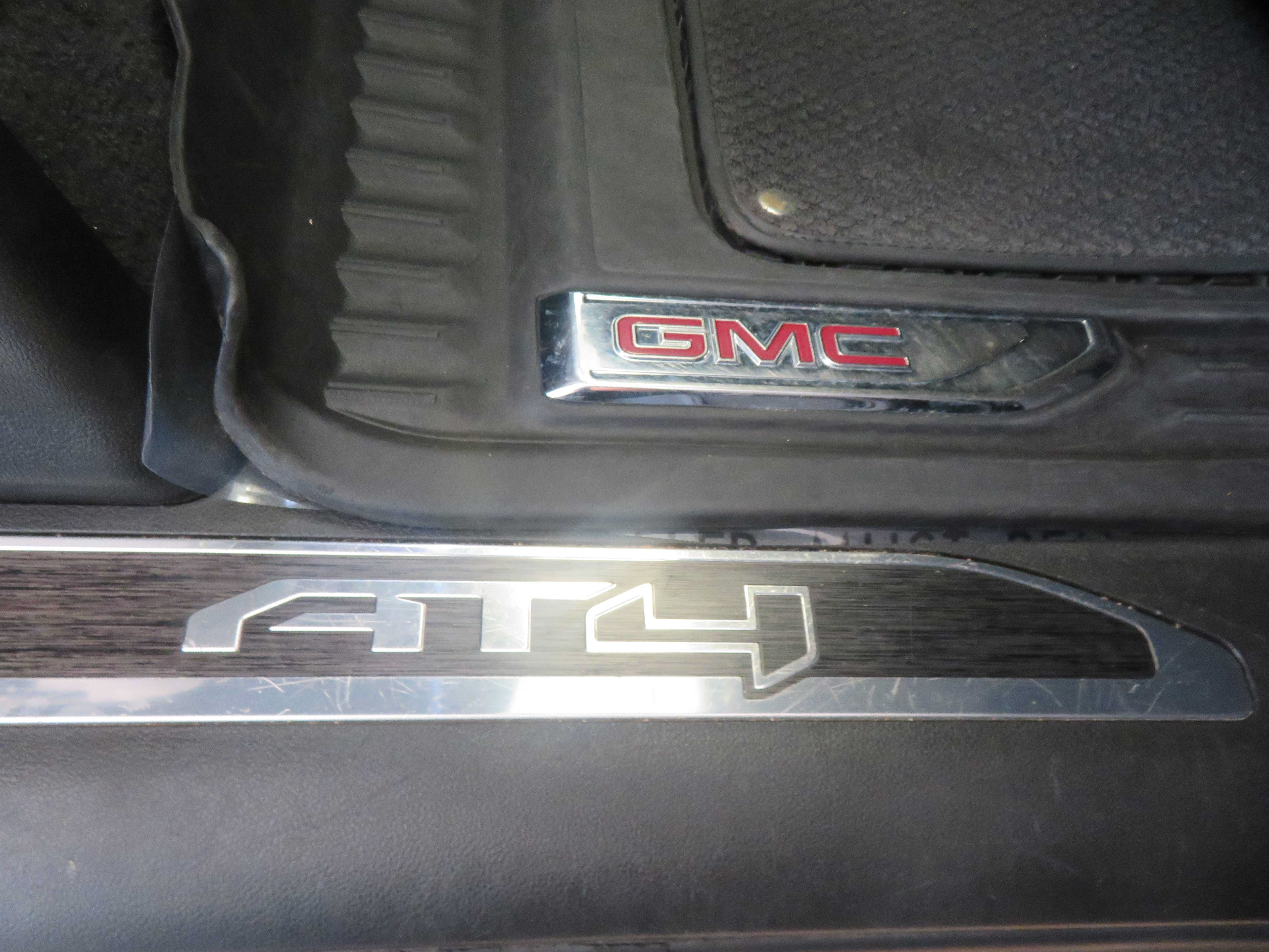 Used 2022 GMC Sierra 1500 AT4 w/ AT4 Preferred Package AWD/4WD image 27