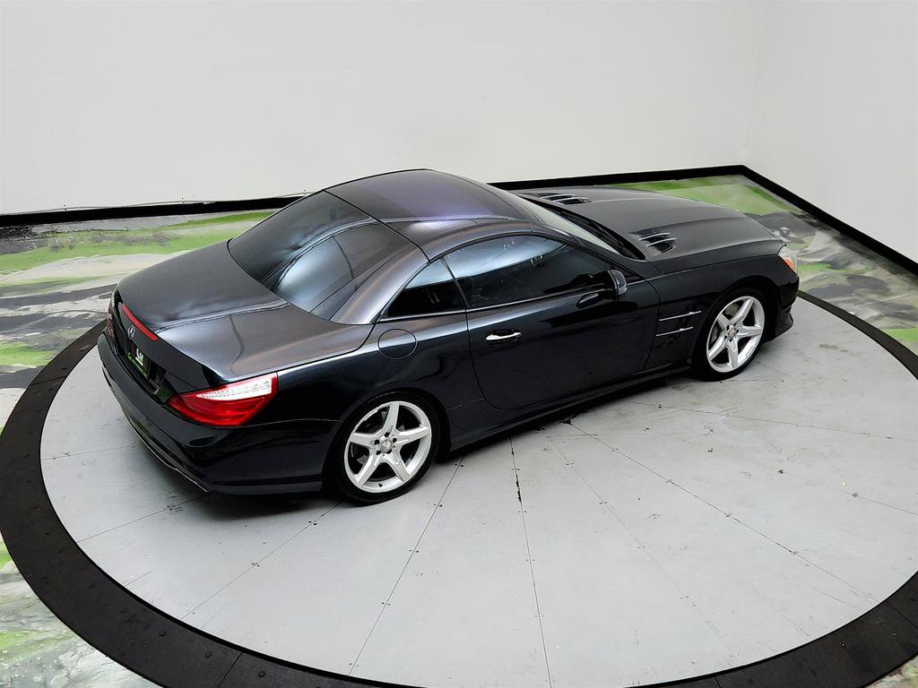 Used 2013 Mercedes-Benz SL 550 image 29