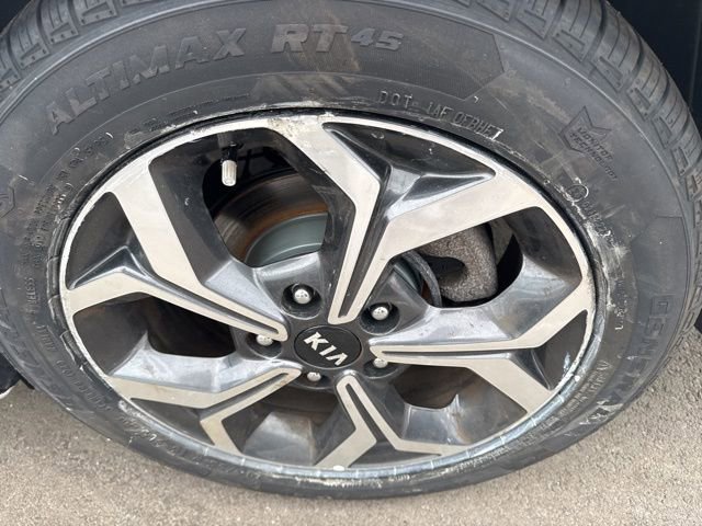 Used 2021 Kia Forte LXS image 12