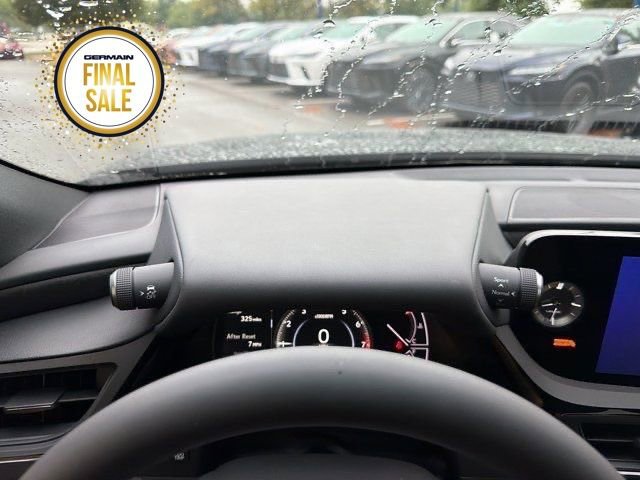 New 2025 Lexus ES 350 w/ Premium Package image 16