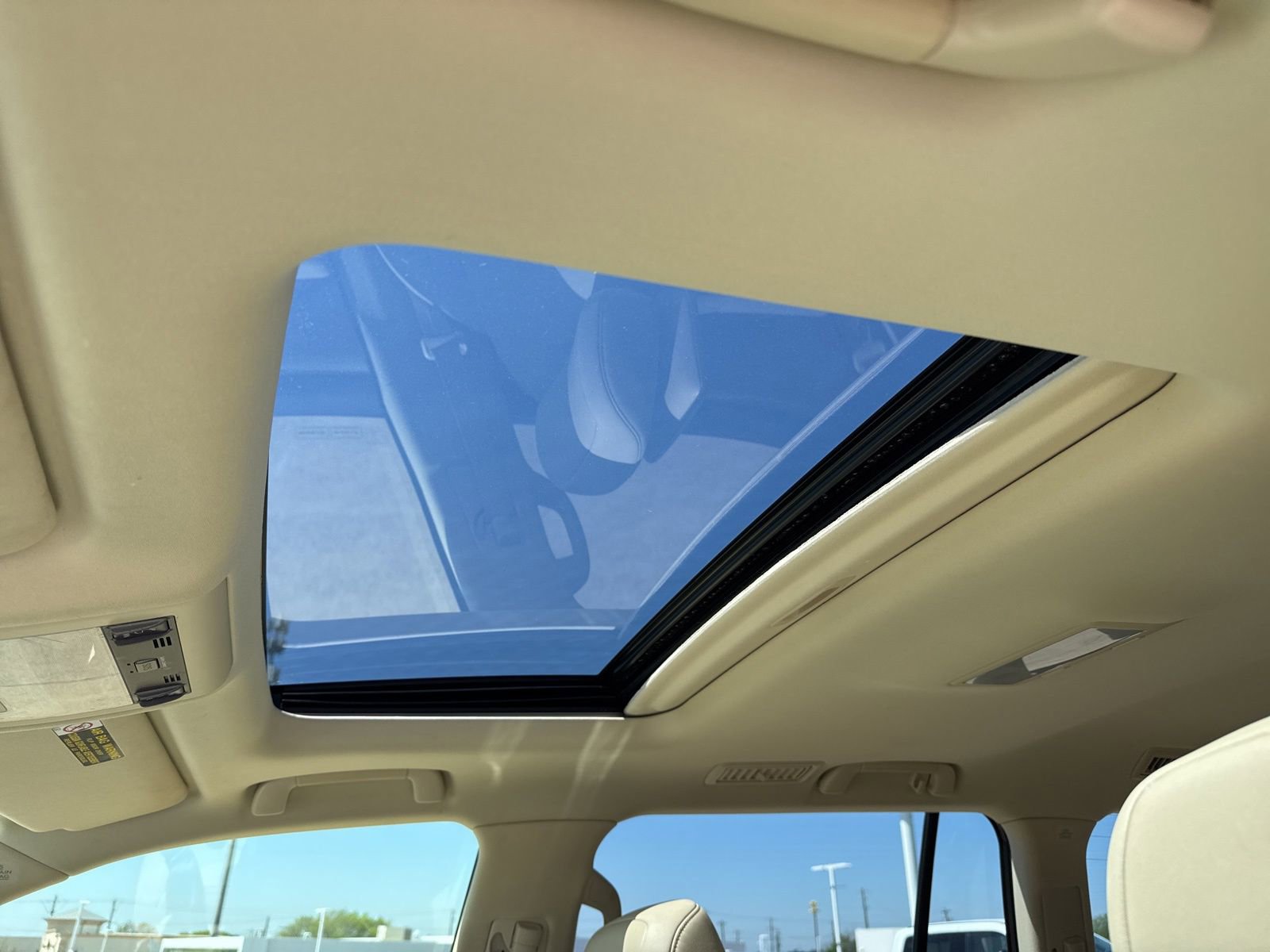 Used 2014 Lexus LX 570 4WD image 14