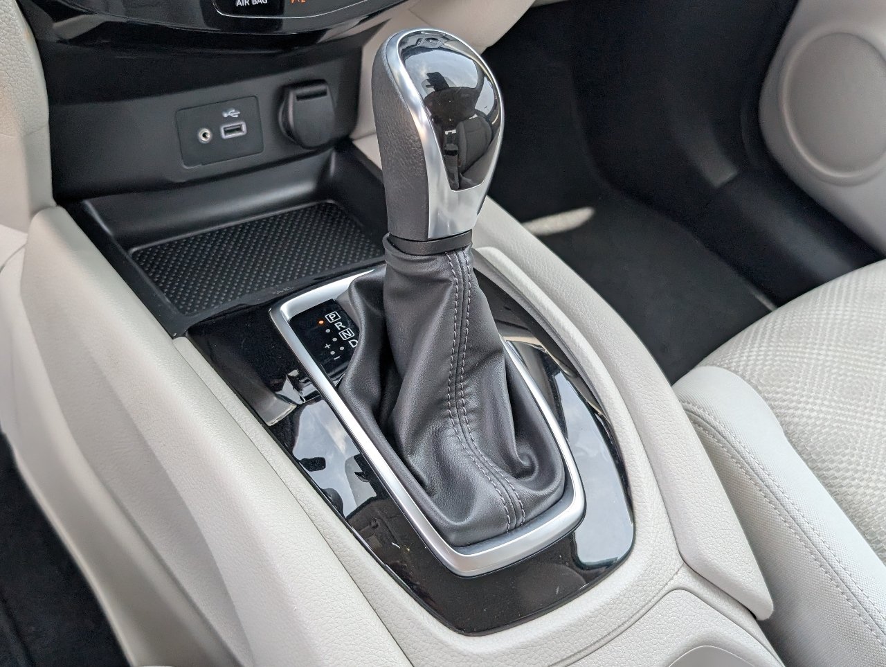 Used 2019 Nissan Rogue Sport SV FWD image 16