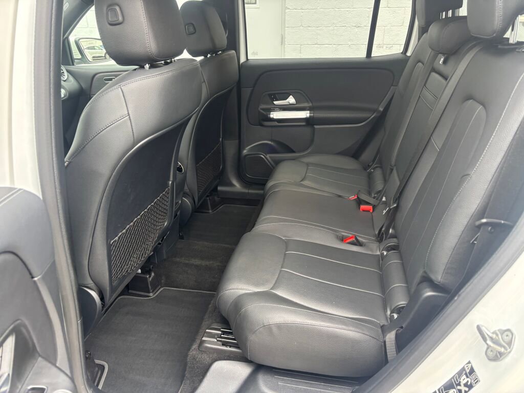 Certified 2023 Mercedes-Benz GLB 250 4MATIC image 11