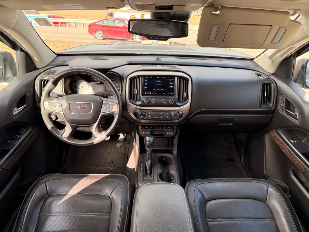 Used 2022 GMC Canyon Denali image 25