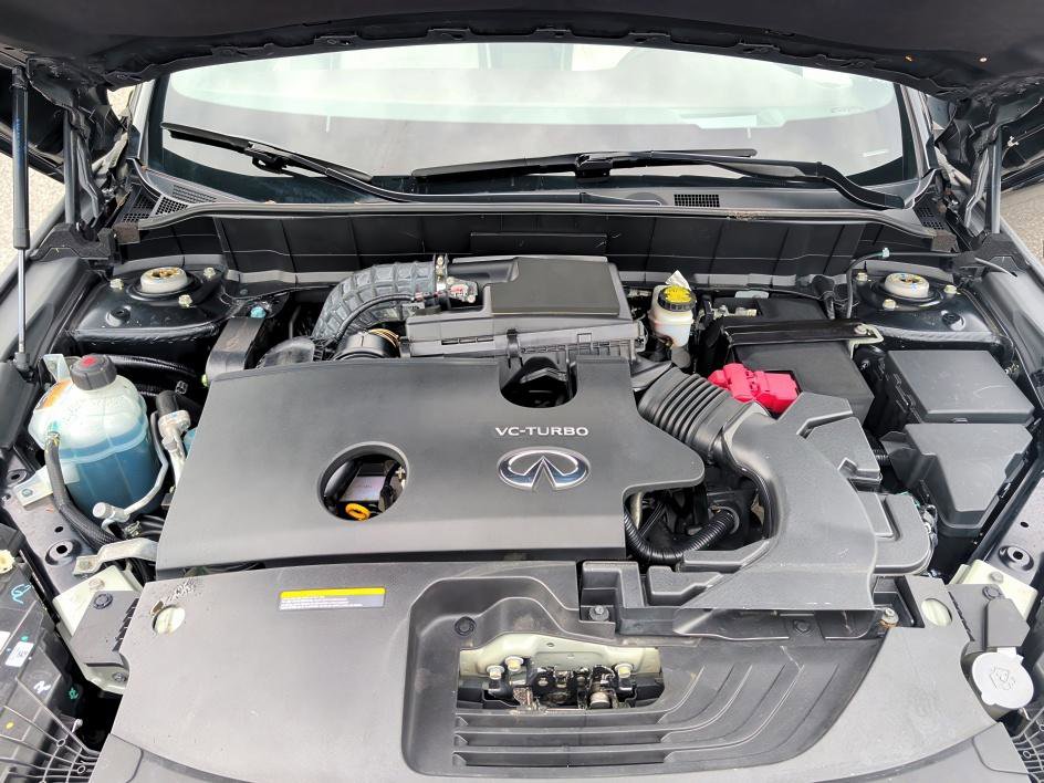 Used 2019 INFINITI QX50 Essential w/ Sensory Package image 28