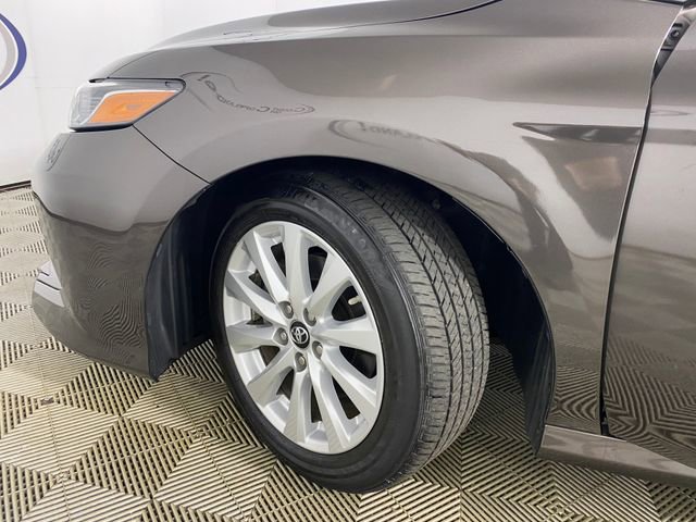 Used 2018 Toyota Camry LE w/ Convenience Package FWD image 23