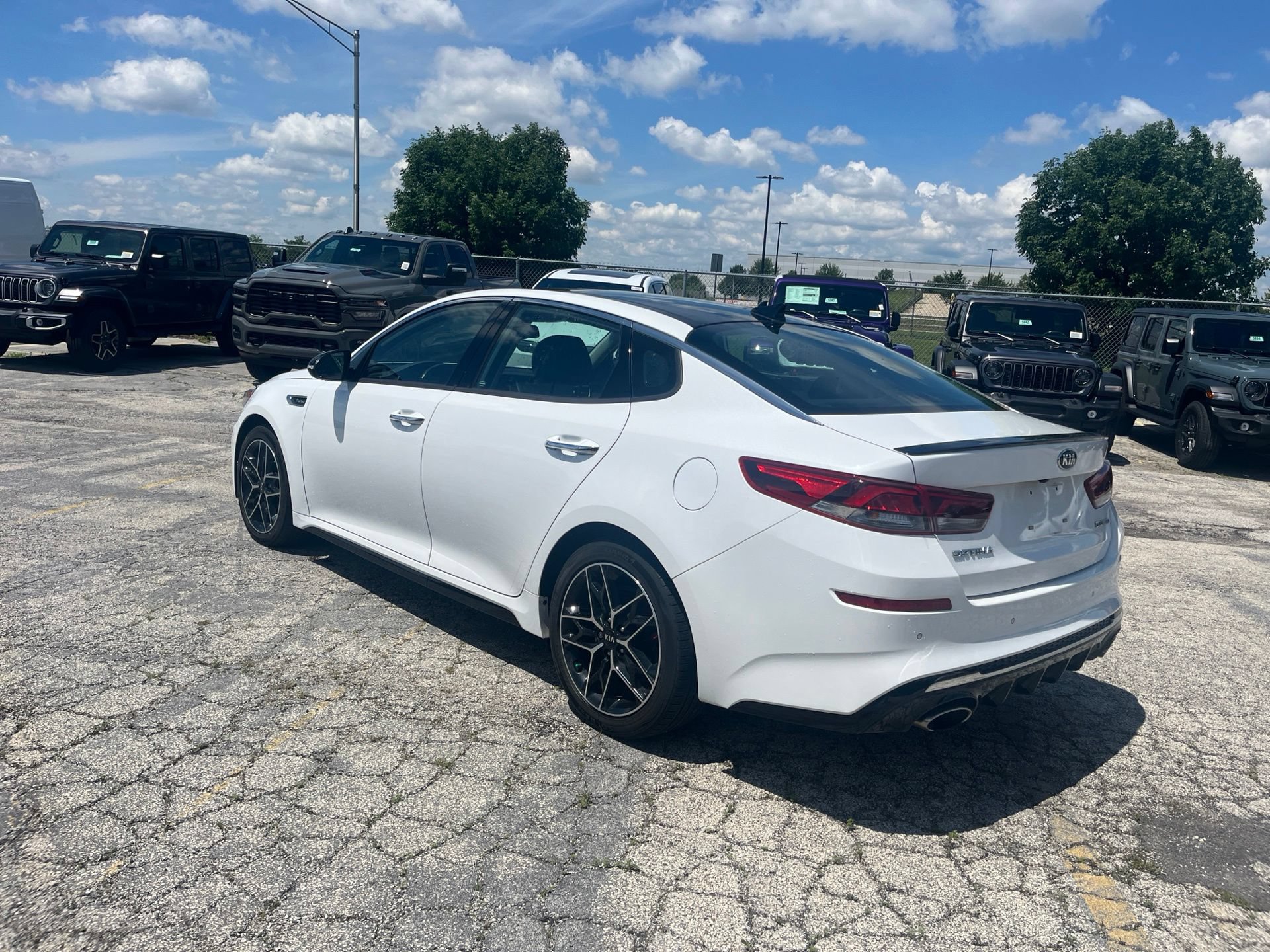 Used 2019 Kia Optima SX FWD image 8