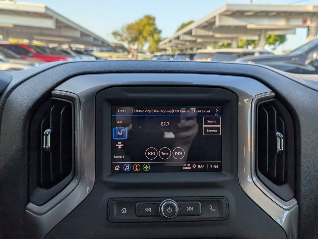 New 2026 Chevrolet Silverado 1500 Custom w/ LPO, Dark Essentials Package RWD image 17