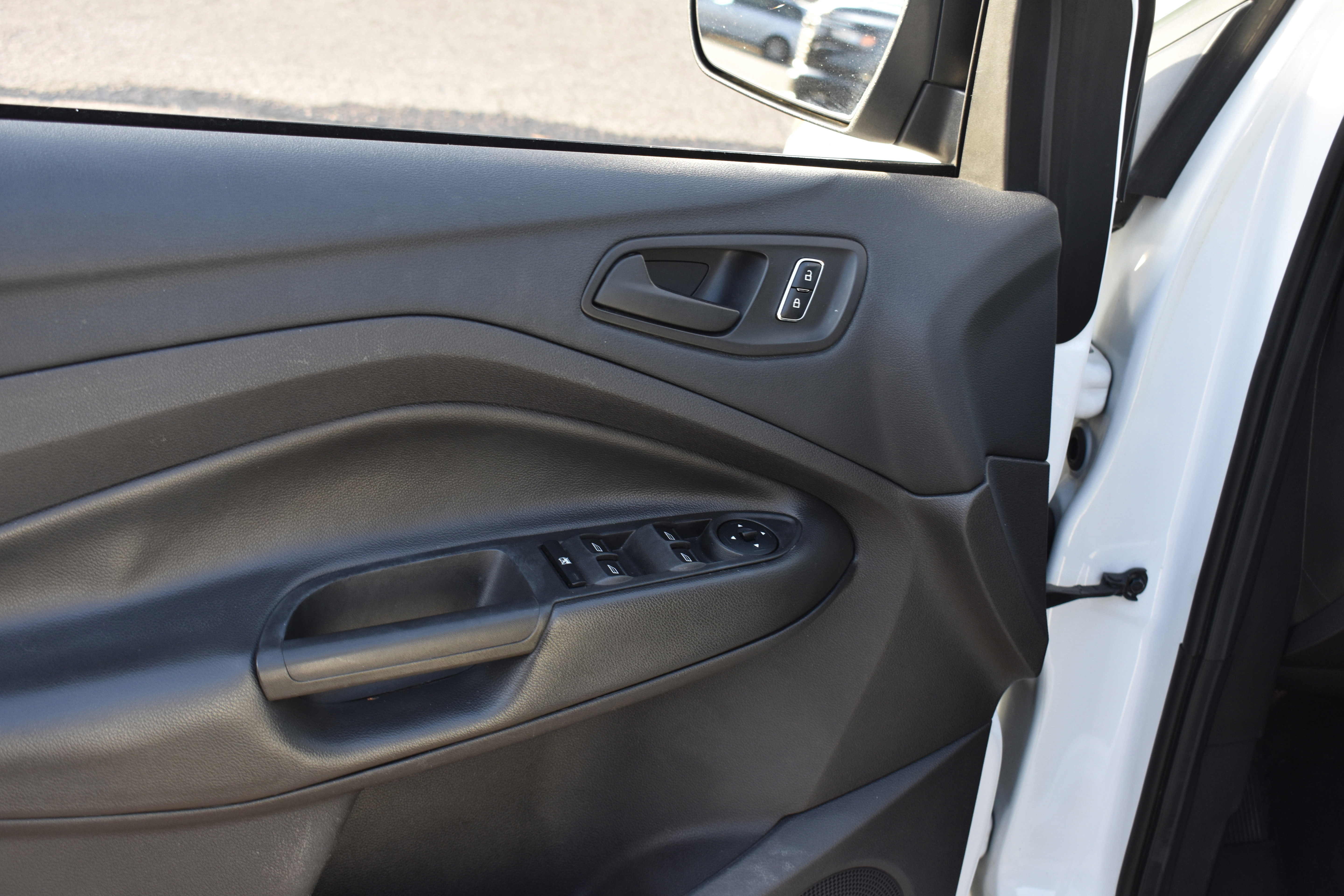 Used 2016 Ford Escape S image 26