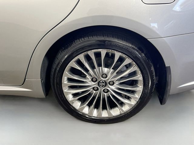 Used 2016 Toyota Avalon Limited w/ Toyota Safety Sense Package image 27