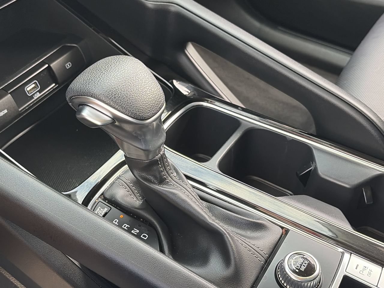 Certified 2022 Kia Telluride LX FWD image 28