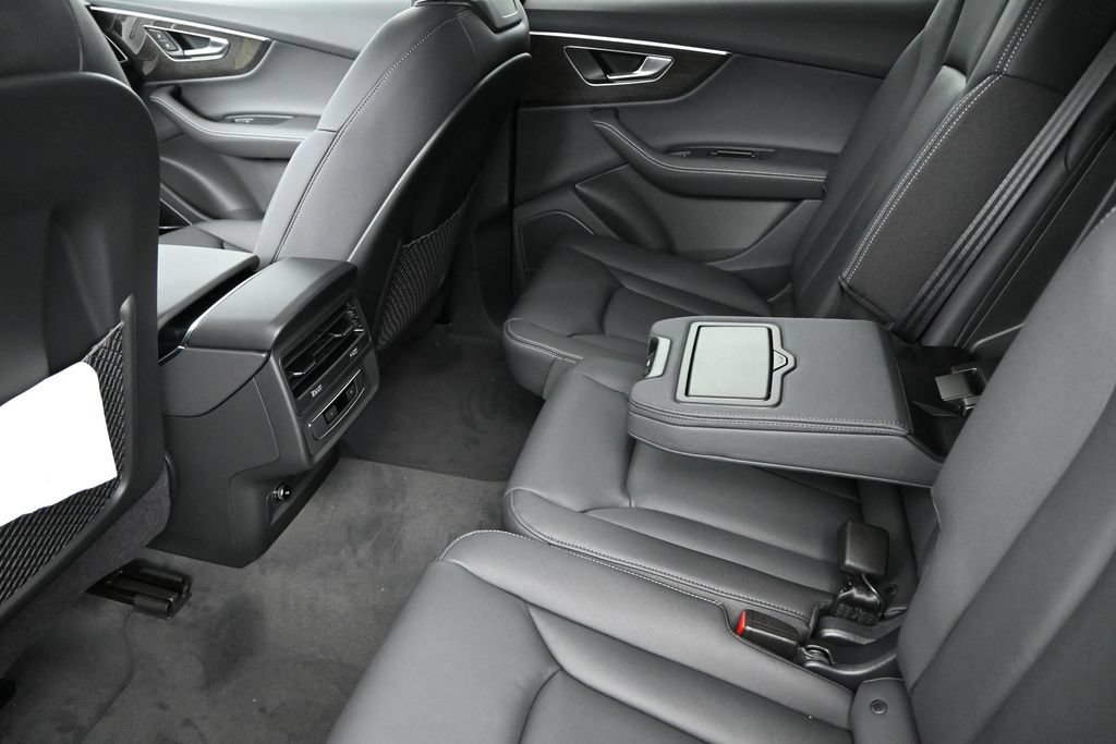 New 2026 Audi Q7 2.0T Premium Plus AWD/4WD image 18