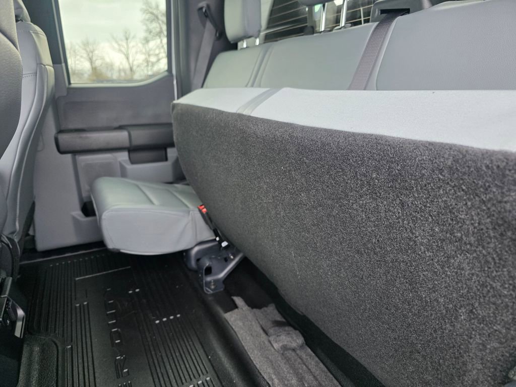 New 2026 Ford F350 XL w/ XL Chrome Package image 30