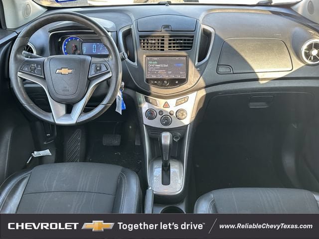 Used 2016 Chevrolet Trax LT w/ LT Convenience Package FWD image 11