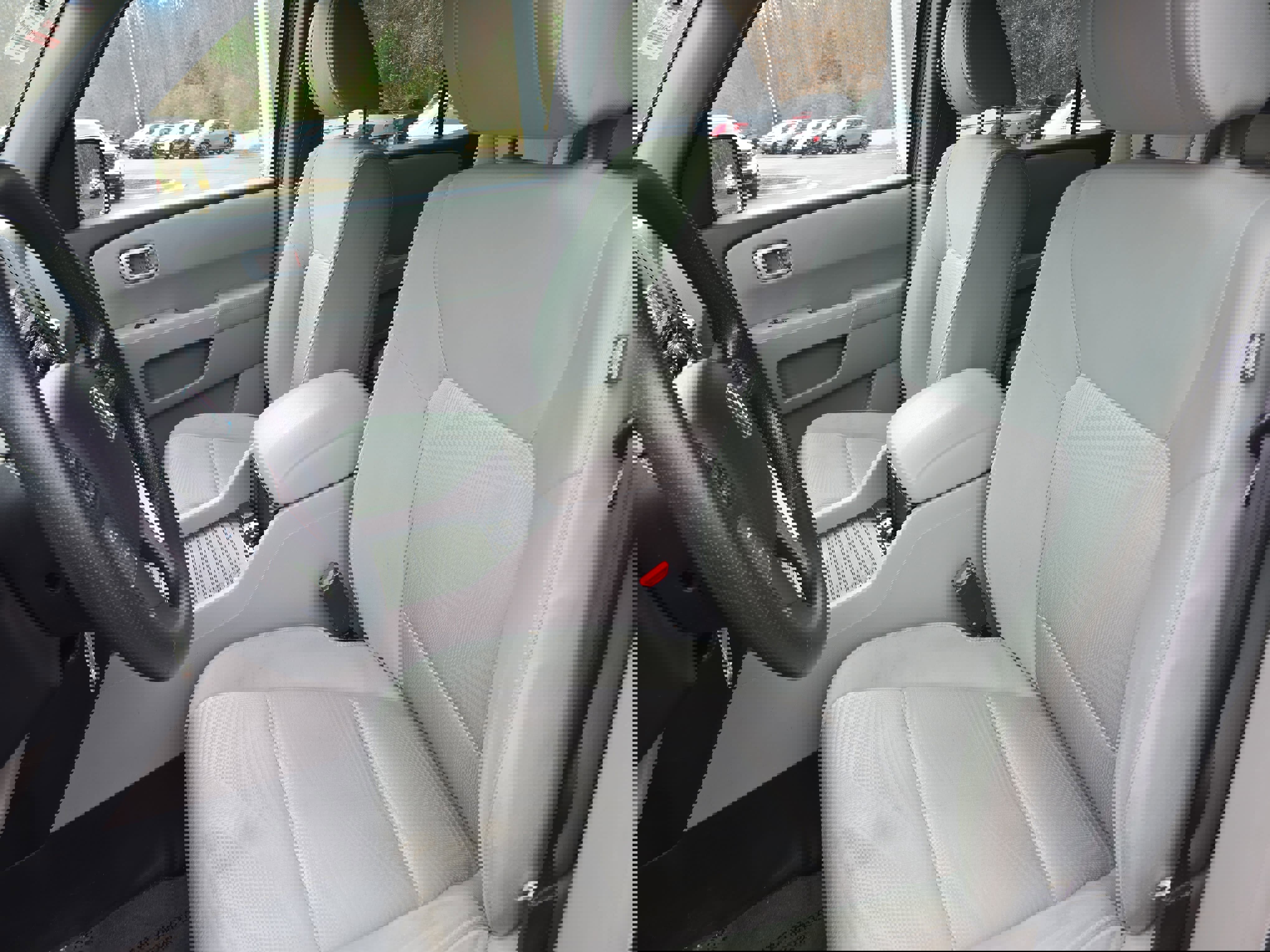 Used 2015 Honda Pilot LX image 15