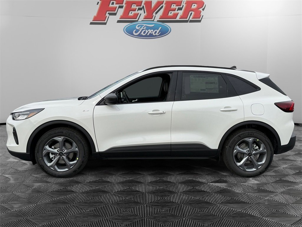 New 2026 Ford Escape ST-Line w/ Cold Weather Package image 4
