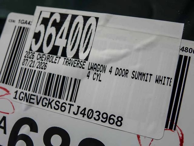 New 2026 Chevrolet Traverse LT w/ LPO, Floor Liner Package AWD/4WD image 25