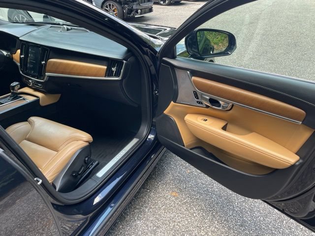 Used 2019 Volvo V90 T6 Inscription w/ Advanced Package AWD/4WD image 13
