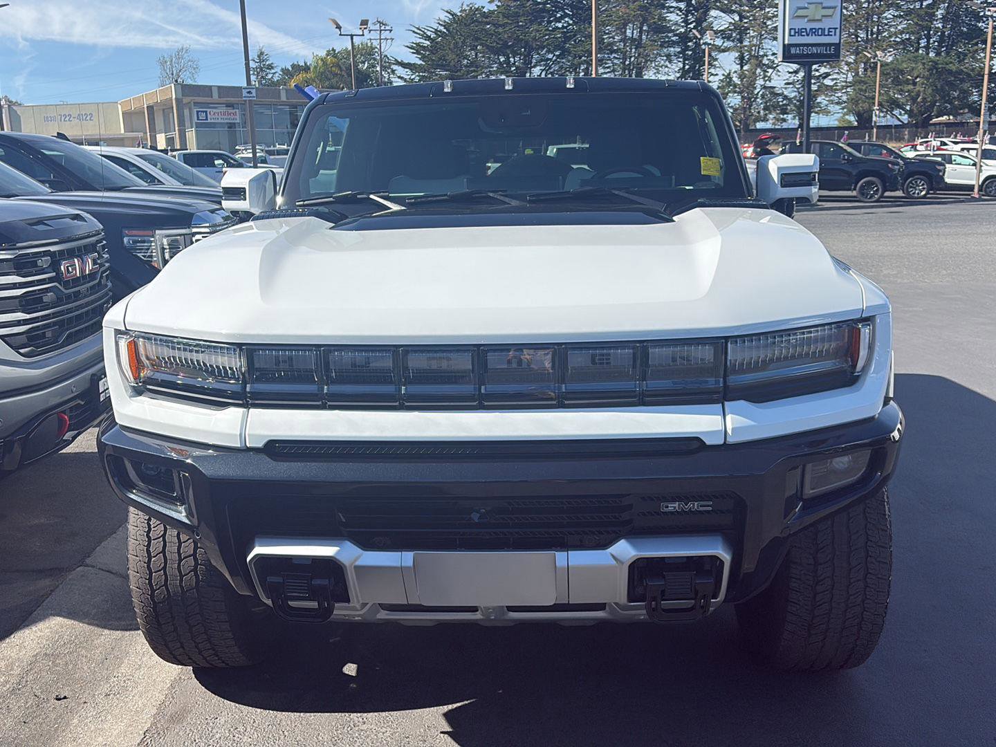 Used 2025 GMC Hummer EV 3X w/ LPO, Dark Essentials Package image 8