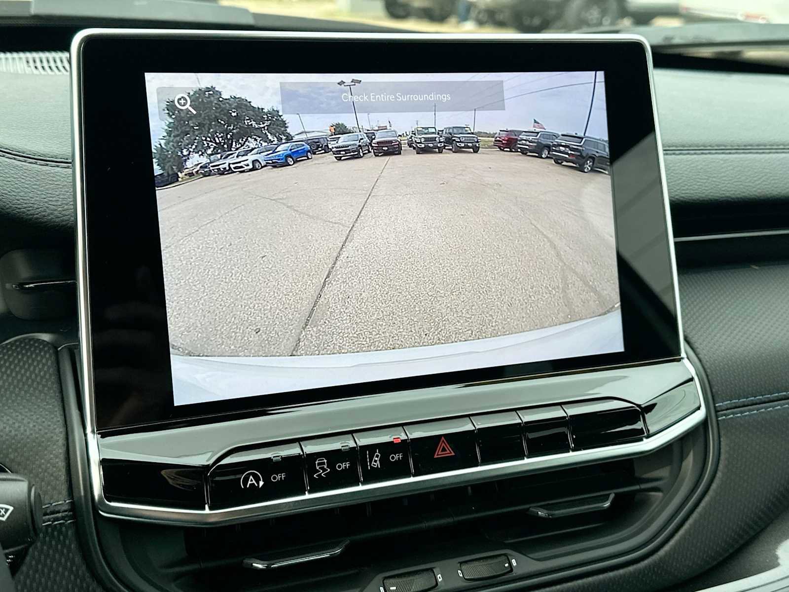 New 2026 Jeep Compass Latitude image 20