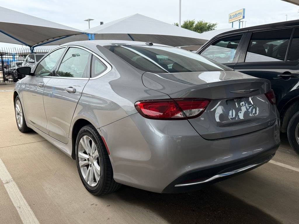 Used 2015 Chrysler 200 Limited w/ Convenience Group FWD image 7