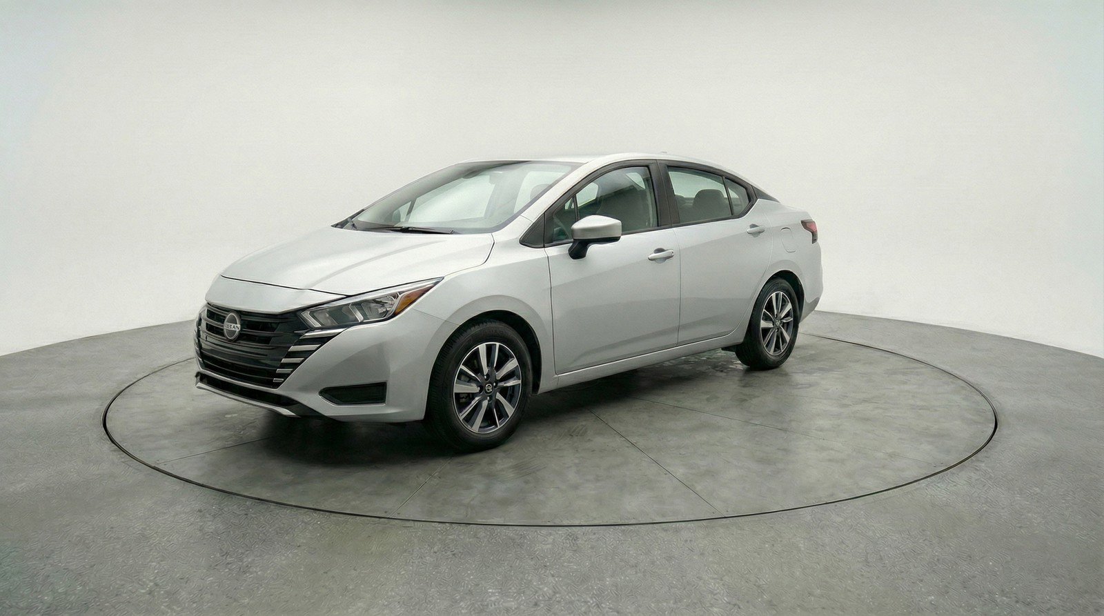 Used 2025 Nissan Versa SV FWD image 3