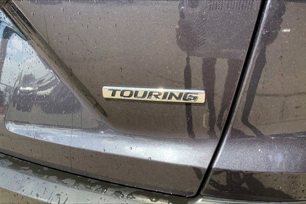Used 2019 Honda CR-V Touring image 23